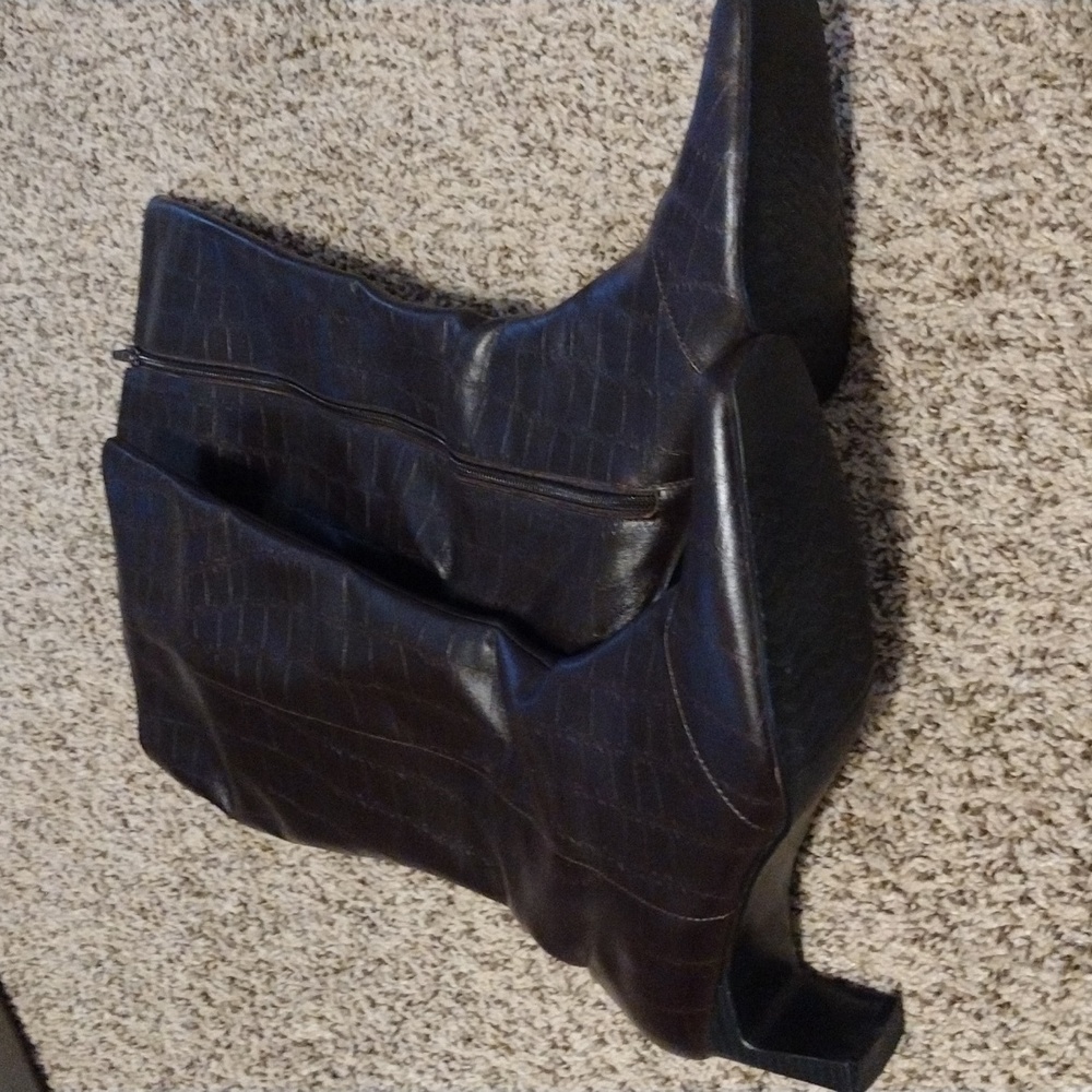 Bijou! Shoes women's leather croc pattern boots size 9